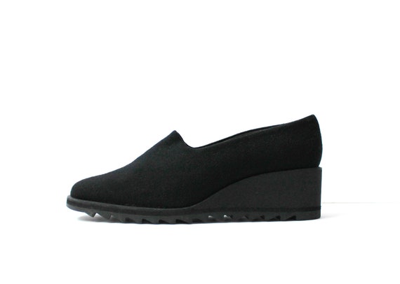 1990s Black Minimalist Slip On Sock Shoes