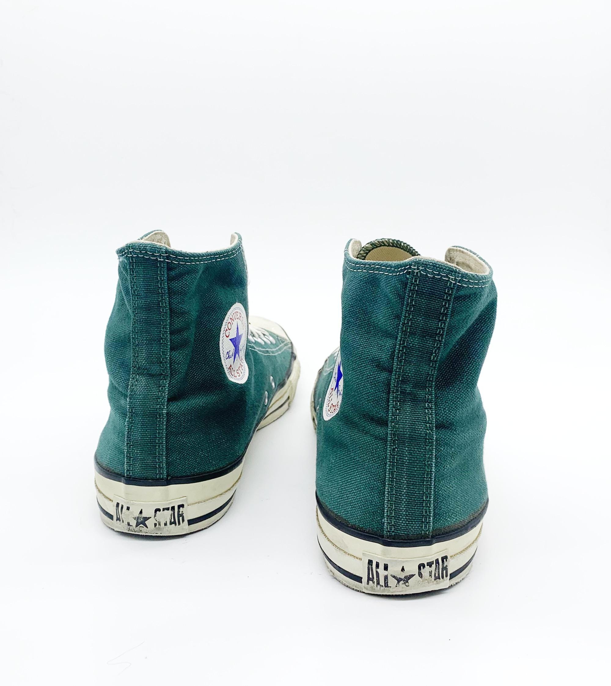 Vintage 80s Green Converse Chuck Taylor All Star Hi Top Made Vintage 80s Green Converse Chuck Taylor All Star Hi Top Made
