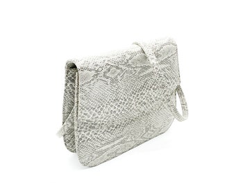 Vintage Snakeskin Embossed Crossbody Clutch Bag