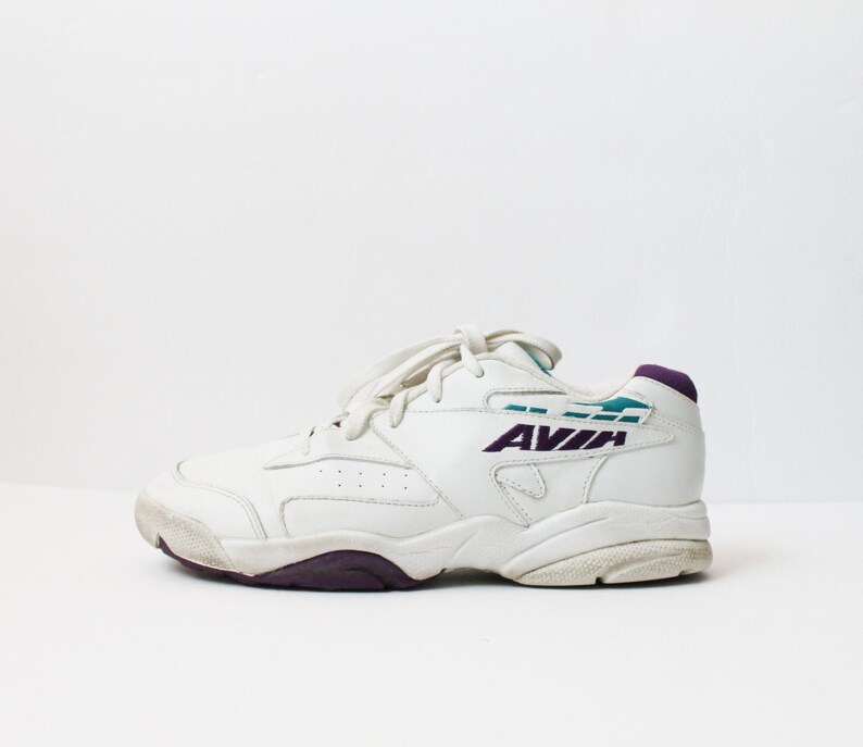 avia white shoes