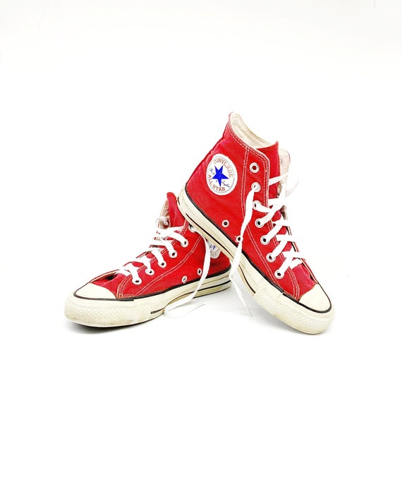 Vintage 90s Red Converse Chuck Taylor All Star Hi Top Made Vintage 90s Red Converse Chuck Taylor All Star Hi Top Made