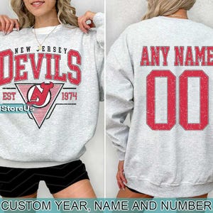 Personalisiertes New Jersey Hockey-Sweatshirt, New Jersey Devils Rundhalsausschnitt, New Jersey Hockey-Shirt, Maßgeschneidertes Hockey-Shirt, Hockeynummer-Shirt