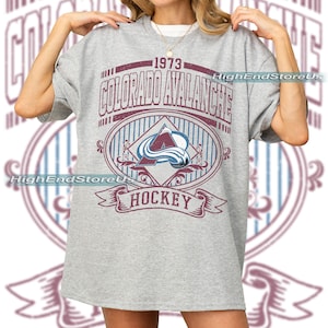 Colorado Avalanch tshirt, Vintage Avalanch tshirt, Colorado Hockey Fan shirt, Custom player hockey, Avalanch Sweatshirt, Custom hockey tee