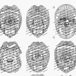 Peut inclure: Six écussons de police en noir et blanc avec des motifs complexes. Chaque écusson comporte du texte indiquant la ville et l'état, comme "GROVELAND FL" et "GOLDEN BEACH POLICE FL". Les écussons sont en forme de bouclier avec des gravures détaillées.