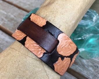 Dark brown leather watchband with roses