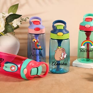 Bottle with Name, Custom Kids Water Bottle, Back to School Drinkware, 17oz Kids Cup,Birthday Gift, Kids Tumbler, Dinosaur Bottle,Animal cups