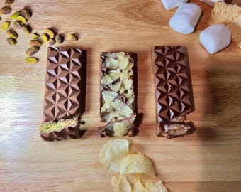Milk Chocolate Bar Gift Set - Pistachio Kunafa, Potato Chip & S'mores - Halal