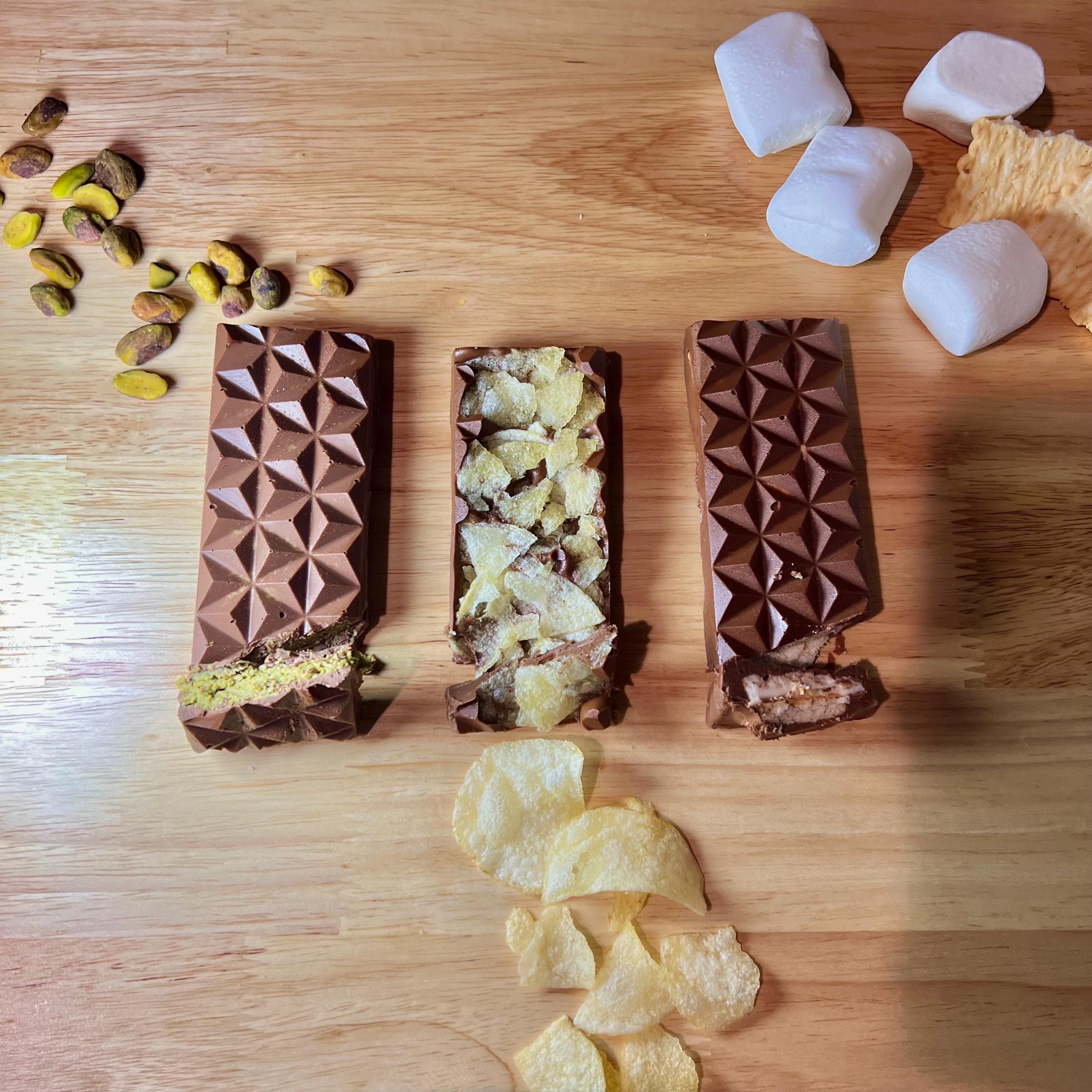 Kunafa pistachio milk chocolate bar - Etsy 日本