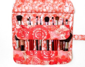 Simple to Clean Holder for Makeup Brushes in Peach Floral Fabric and Clear Vinyl Overlay, 12 Pockets and 2 Rows, Travel Cosmetic Brush Case