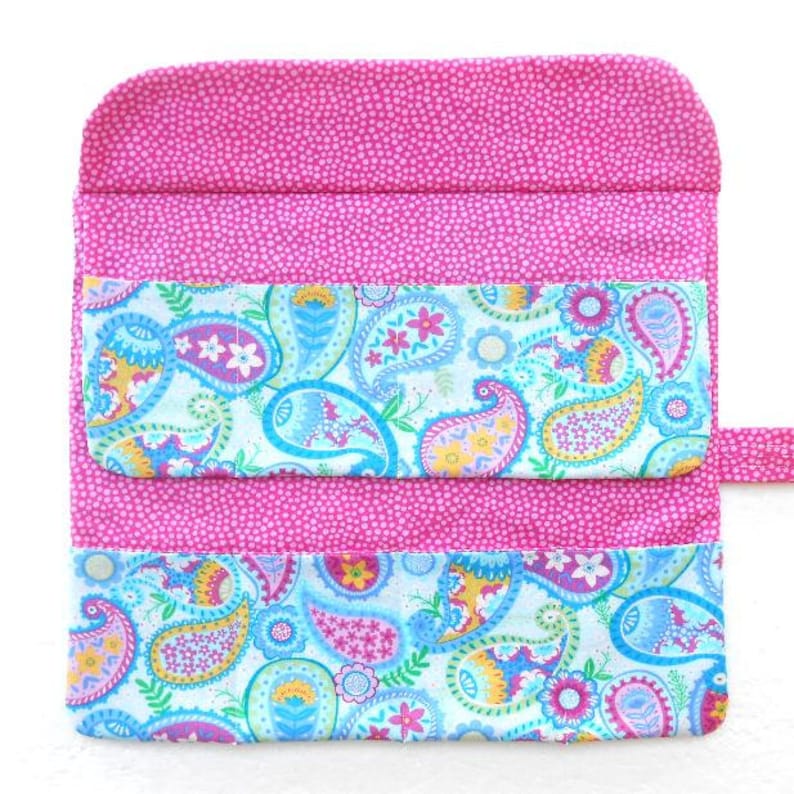 Paisley Circular Knitting Needle Case Artist or Makeup Brush Holder 8 Pockets