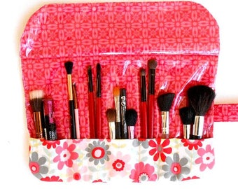 Simple Clean Makeup Brush Holder With 1 Row and 7 Pockets, Wipe Clean Travel Cosmetic Brush Carrier With Clear Vinyl Overlay, Handmade Gift