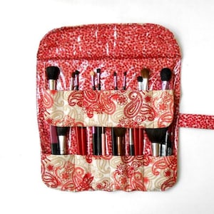 On Sale, Holder For Makeup Brushes With 2 Rows and 12 Pockets, Easy Wipe Clean Maroon Floral Cosmetic Brush Storage, Great For Travel