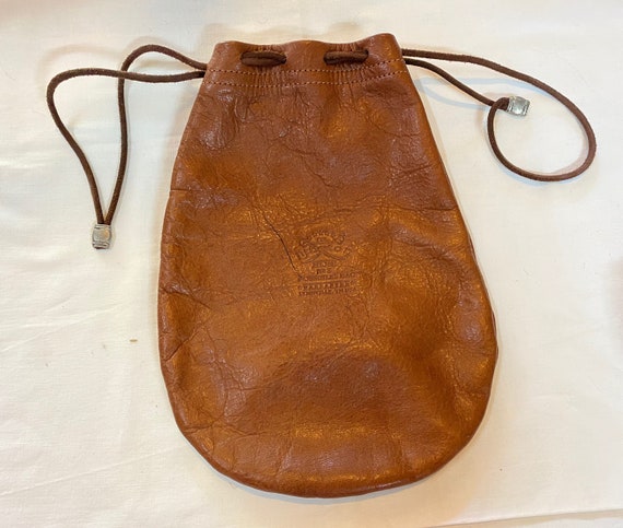 Colonel Littleton leather pouch