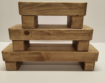 Handmade Redwood Countertop Riser: Rustic Dark Oak Display Shelf