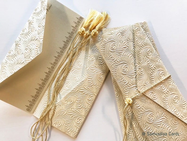 Gift Card holder purse money envelope Set of 4 Wedding Congratulations Card with money folder ivory scroll embossed
