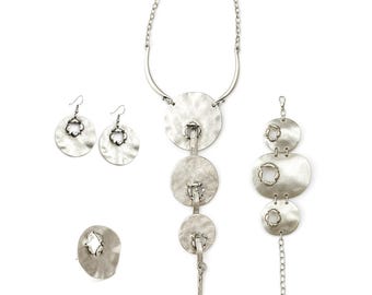 Antique Silver Spiral Jewelry Set: Ethnic Necklace and Earrings