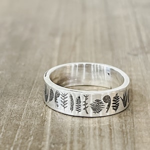 Personalized Silver Fern Ring - Gifts - Wedding Band - Jewelry - Engraved Ring - Ring - Stocking Stuffer - Nature Accessories