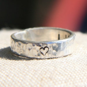 Hammered Heart Ring - Engraved Ring