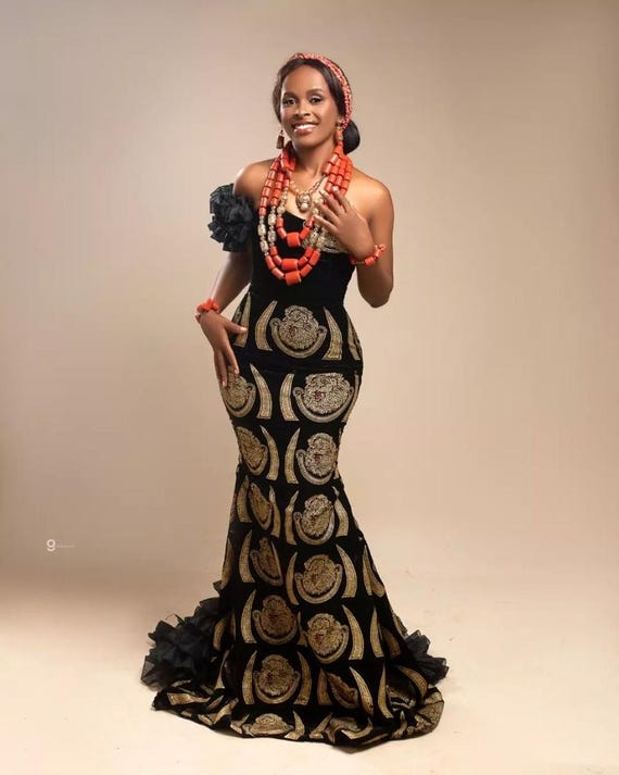 long sleeve square neck dress The Black Flare Midi Color:BLACK/GOLD sleeve length 17.4 in faded-camo Wedding Dress Storage: Bag