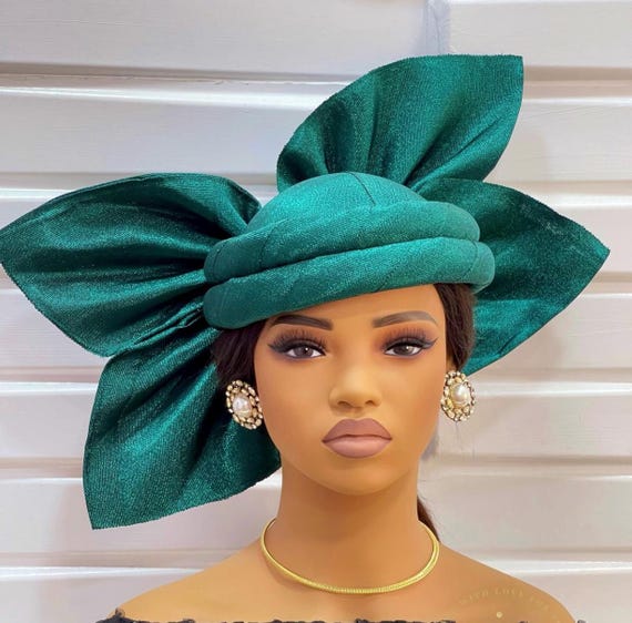 Elegant Black Turban Hat: Ready-to-wear African Wedding 
