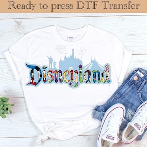 Disneyland-resa färdig att tryckas, Magic Castle dtf, familjesemestertransfer, familjeresa 2026 dtf, Disneyland värmeöverföring, semesterläge dtf bild 1