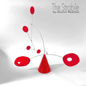 Kinetic Art Stabile: Rotes Modernismus Mobile, Mid Century Modern Schreibtisch Dekoration