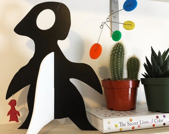 Penguin Art Stabile: Abstract Animal Sculpture, Modern Kinetic Art