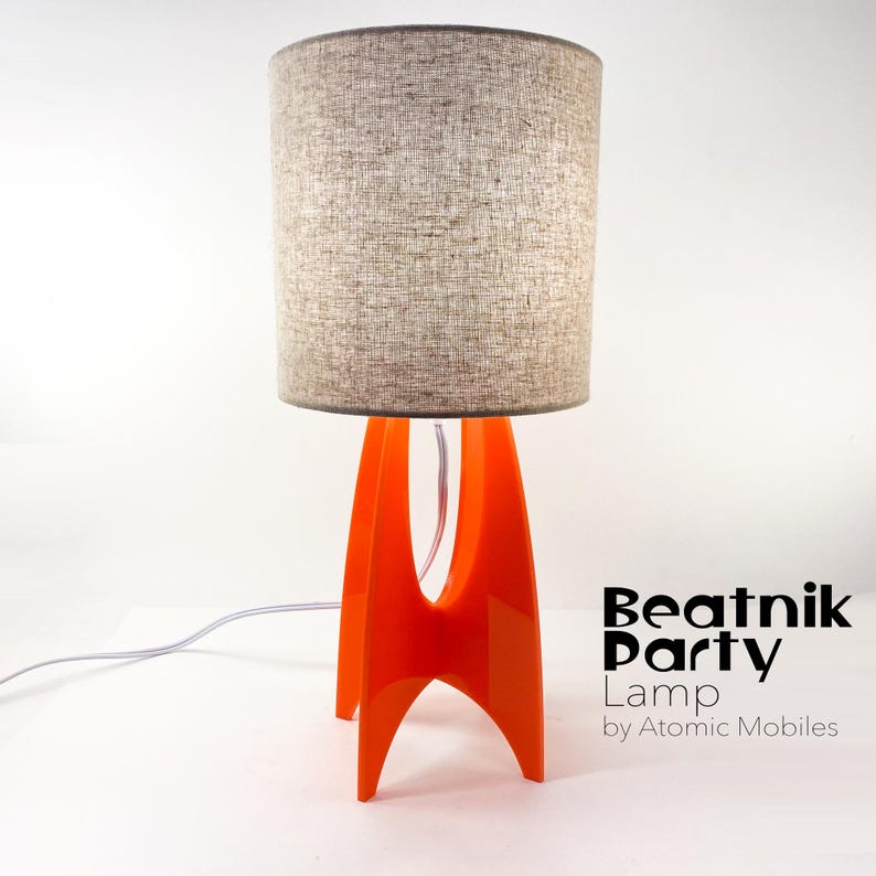 AtomicMobiles Beatnik Lamp