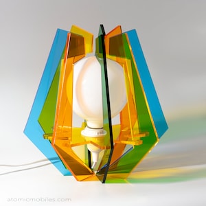 Lámpara de mesa ASTROLUMA: Lámpara acrílica retro de la era espacial, estilo años 70
