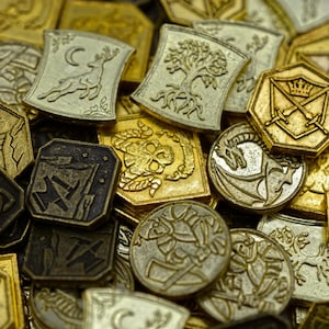 100 Mixed Gold DnD Metal Game Coins, TTRPG Accessories, Red Dragon Inn, Dungeons and Dragons & Tabletop RPG Games, Board Game Token