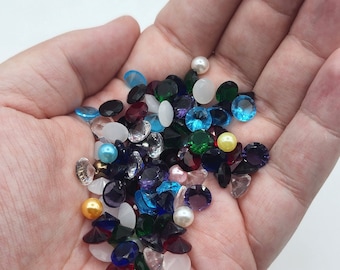 100 Enchanted Glass Gems and Plastic Pearls – Fantasy Tokens for DnD, TTRPG, Pathfinder, Board Games, Loot, Props & Accessories