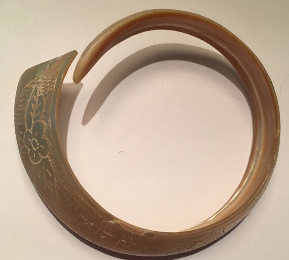 Noumea Vintage Shell Cuff from French Caribbean