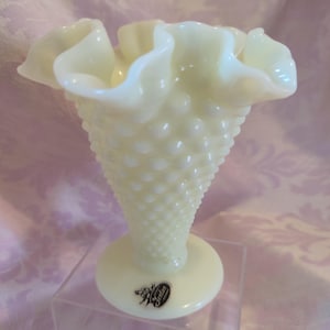 Vintage ORIGINAL FENTON Yellow Green Custard Uranium Glass Hobnail Ruffle Edge Trumpet Vase with Original Sticker