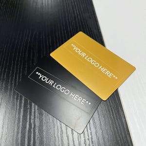 Lasergravierte Metall-Visitenkarten (Edelstahl-Visitenkarten) - Mehrere Farboptionen (50 Karten pro Set)