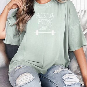 T-shirt för tjejer som lyfter, gymtröja för starka kvinnor, motivationskläder för träning, fritidskläder, bomull bild 4