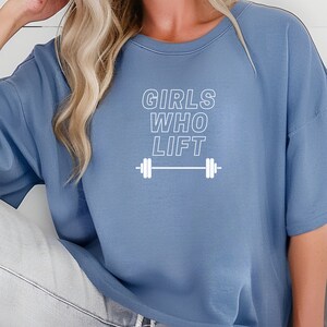 T-shirt för tjejer som lyfter, gymtröja för starka kvinnor, motivationskläder för träning, fritidskläder, bomull bild 3