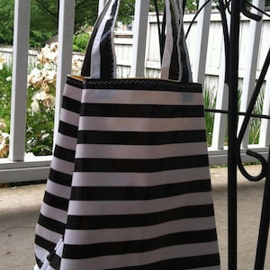 Beth's  Stripes Oilcloth Market  Sac Tote Bag