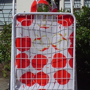 Beth's Red Apple Oilcloth Tote Bag for Wheels(Utility Cart Liner)