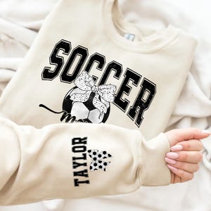 Mãe do futebol personalizada com manga PNG, Frente de futebol e manga PNG da mãe, Dia do jogo de futebol, Dia do jogo da mãe, Melhor presente de mãe de futebol, Futebol PNG