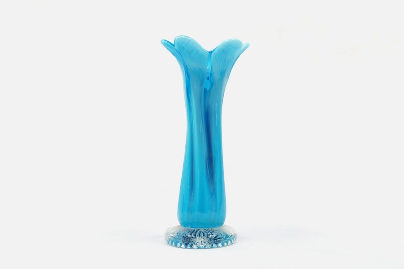 Vintage Blue Glass Bud Vase Hand Blown Art Glass Vase Fluted Etsy