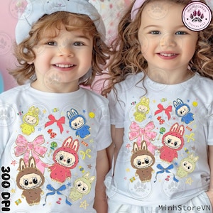 Monstruo divertido, diseño de personaje de dibujos animados rosa de moda, regalo perfecto para niños, muñeca de lazo de Pascua para niñas, descarga instantánea