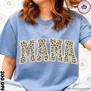 Mama PNG, Leopard Patchwork Mama PNG, Western Retro Preppy Mama Mors dag-skjortadesign, direktnedladdning