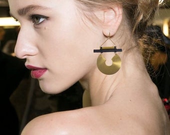 Gold Disc Earrings,Geometric Gold black hoops,Minimalist Modern jewelry,large gold earrings,18K Gold plated Jewelry by Taneesi