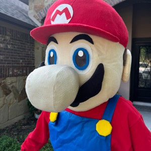 Disfraz de mascota de Mario personalizado para adulto (ligeramente usado)