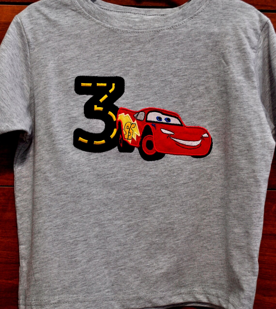 nike tech t shirt grey