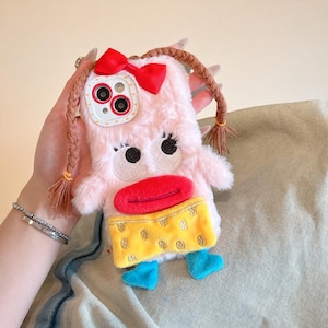 Bonita funda de peluche con forma de boca de salchicha: suave y divertida, estilo kawaii para iPhone. ¡Teléfono feo!