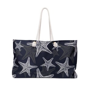 Chic Starfish Weekender Bag - Ideal for Beach Trips, Travel, Gym, Weekend Getaways, Beach Lovers, Ocean Vibes, Nautical Style