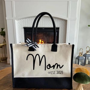 Custom Mom Heart 2025 Tote Bag, Personalized Gift For Mama, Mama  Bag, New Mom Gift, Mom Life Bag, Mom Custom Gift, Mother&#39;s Day Gift