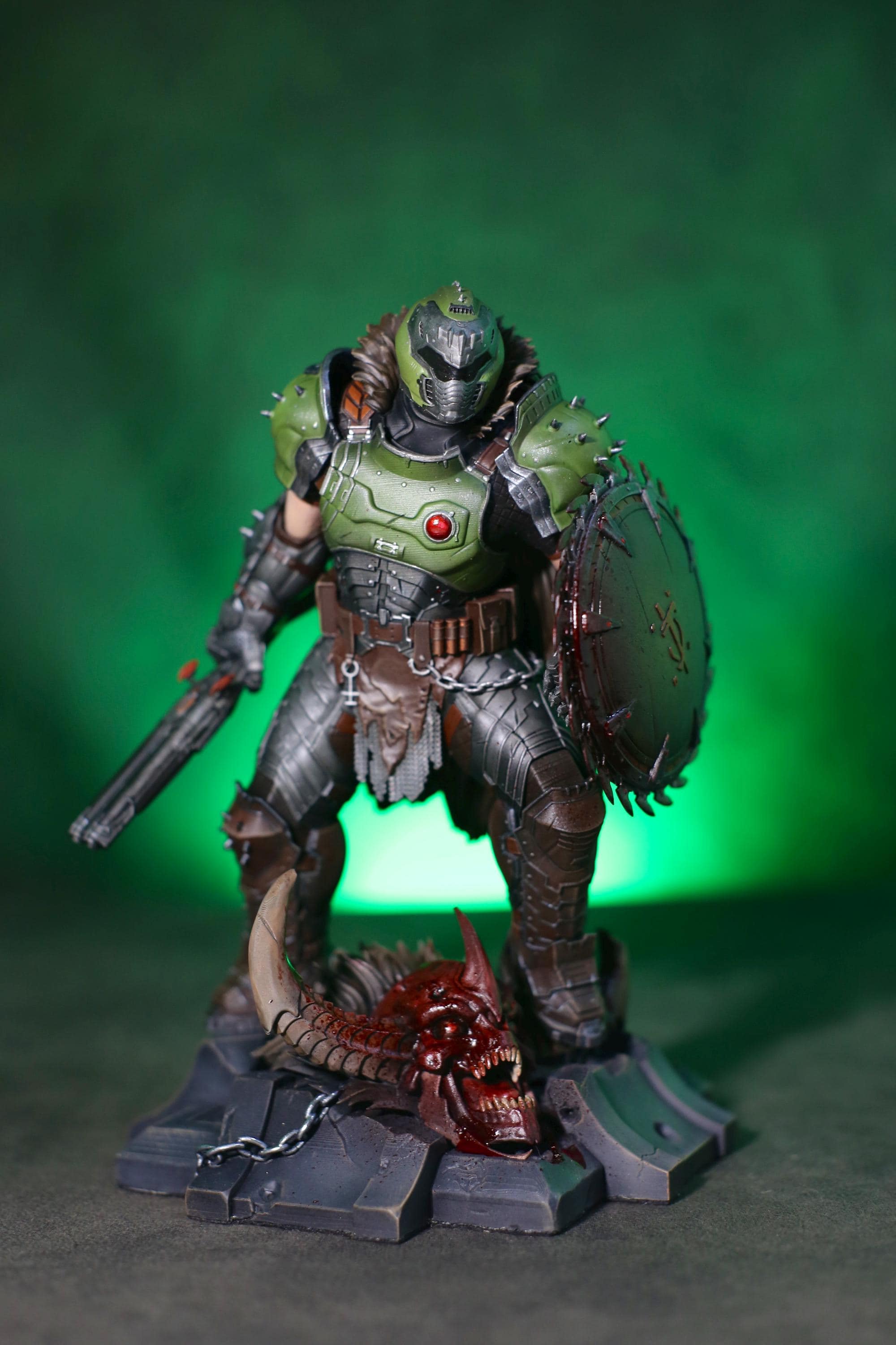 Doom slayer figure - Etsy 日本