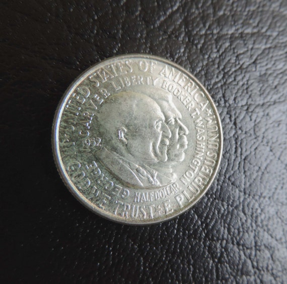 1952 50c Carver//Washington Commemorative Silver Half Dollar Genuine
